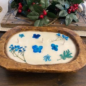 100% all-natural 3-wick soy candle infused with floral scented fragrance oil